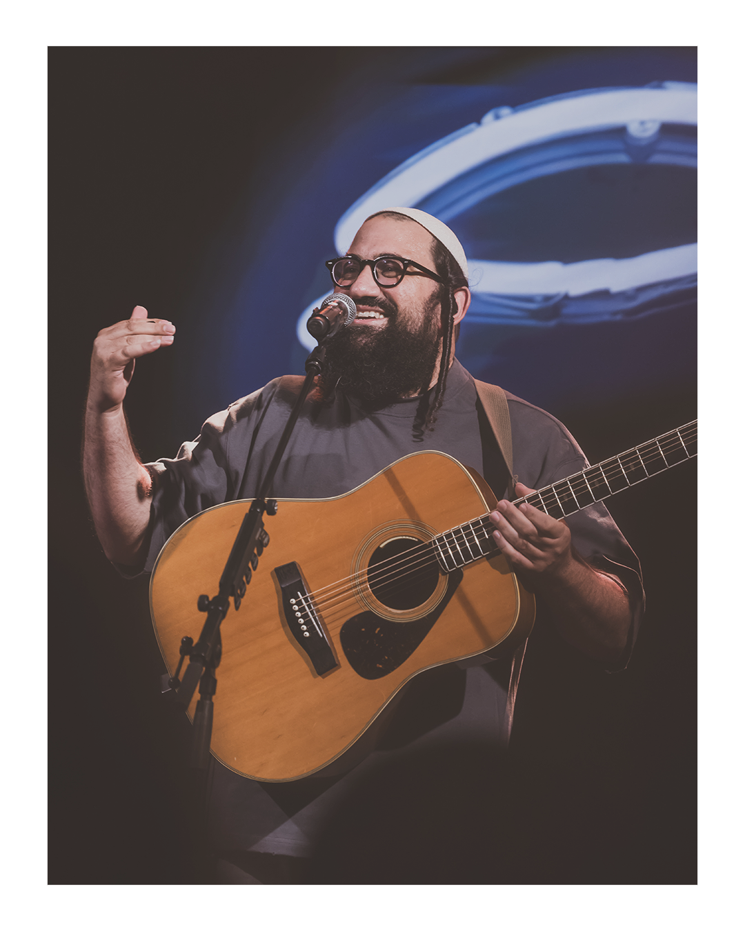 יעקב אסרף על הבמה — תמונה 2